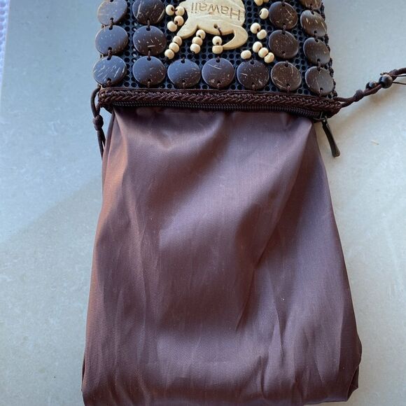 New Hawaii Natural Coconut Shell Hand Made Bag - Picture 5 of 5